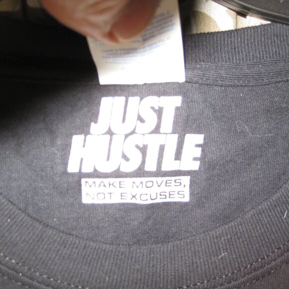 Just  Hustle t shirt - Picture 2 of 3